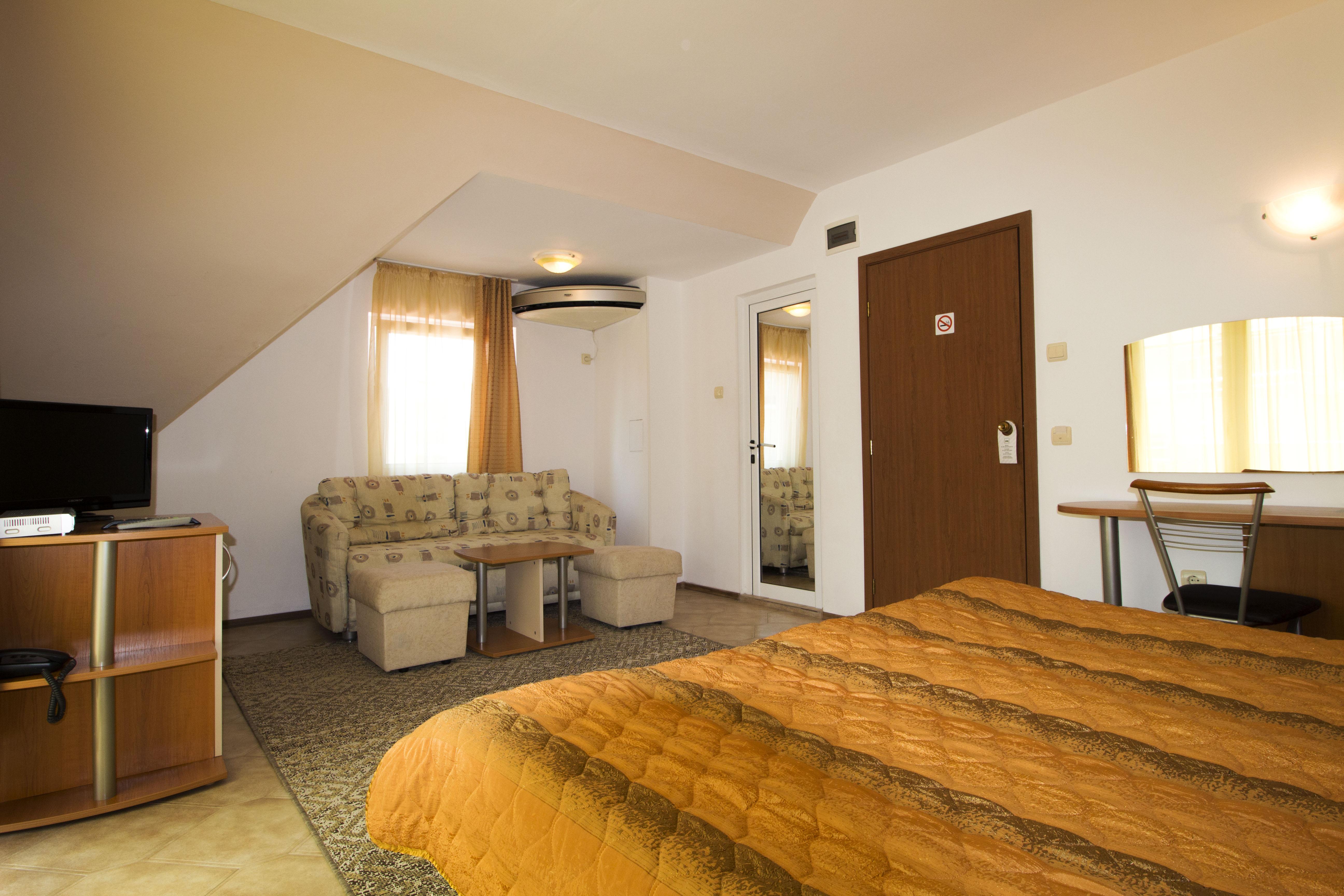 Family Hotel Venera Sveti Vlas Exterior photo